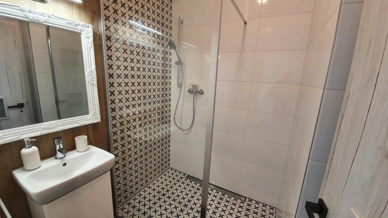 Cozy Studio With Netflix - Apartmanovy Dom Bernard Vysoké Tatry エクステリア 写真