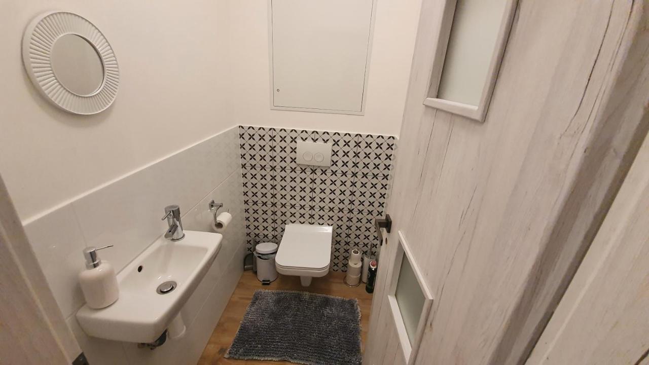 Cozy Studio With Netflix - Apartmanovy Dom Bernard Vysoké Tatry エクステリア 写真